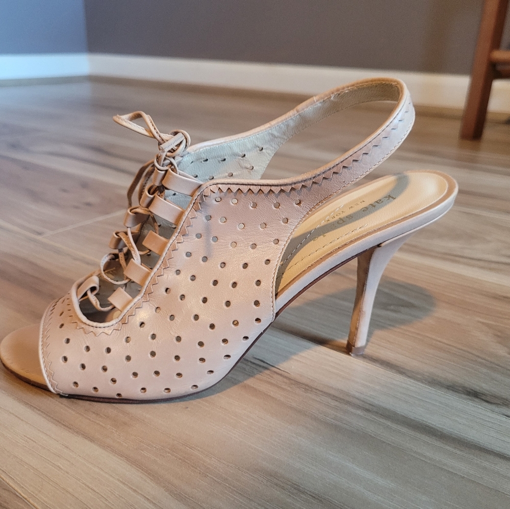 Kate Spade Neutral Lasercut Slingbacks Made in Italy Size 7.5
